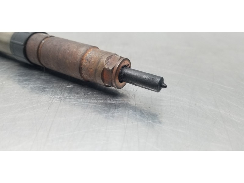 Recambio de inyector para ford mondeo ber. (ca2) titanium (09.2010) referencia OEM IAM 9687454380 0445115087 