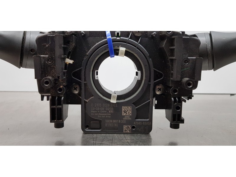 Recambio de mando multifuncion para nissan x-trail (t32) acenta 4x4 referencia OEM IAM 255604CB5A  