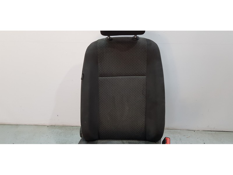 Recambio de asiento delantero derecho para volkswagen caddy furgón/kombi kombi referencia OEM IAM    Recambio de asiento delantero derecho para volkswagen caddy furgón/kombi kombi referencia OEM IAM