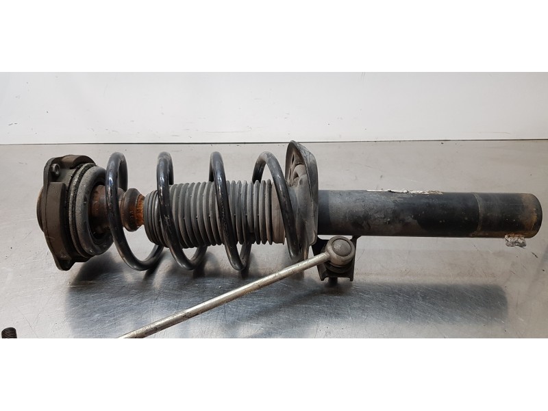 Recambio de amortiguador delantero derecho para seat leon (1p1) reference referencia OEM IAM 1T0413031HE  