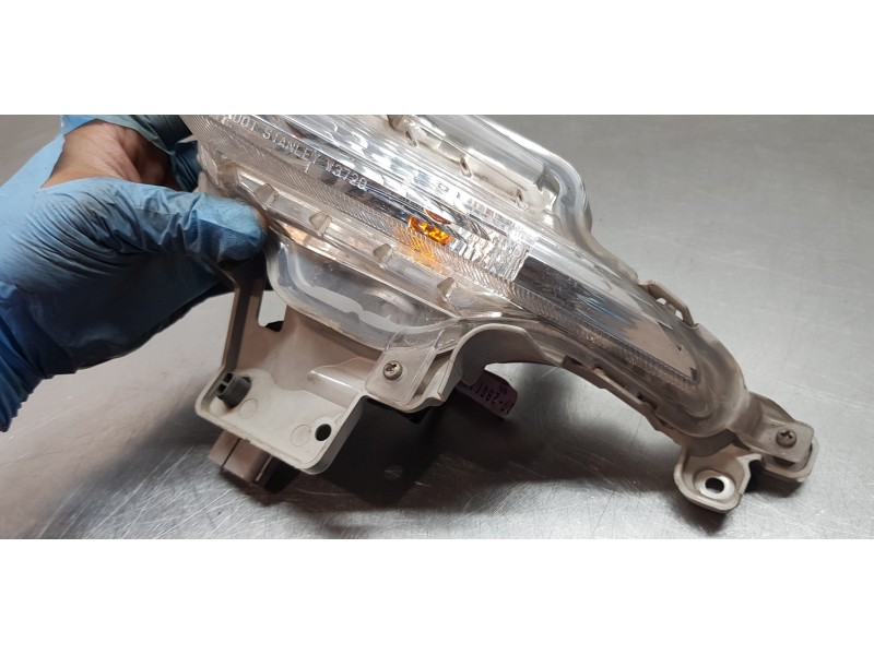 Recambio de piloto delantero izquierdo para mazda 3 lim. () luxury referencia OEM IAM B63C51360A  