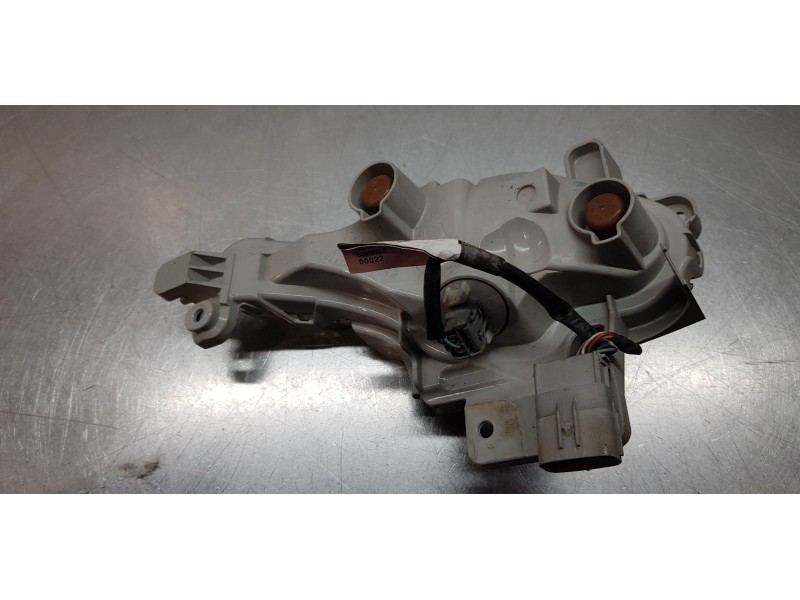 Recambio de piloto delantero izquierdo para mazda 3 lim. () luxury referencia OEM IAM B63C51360A  