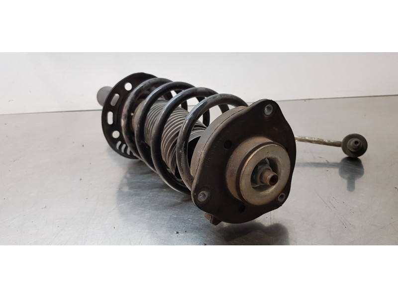 Recambio de amortiguador delantero derecho para seat leon (1p1) reference referencia OEM IAM 1T0413031HE  