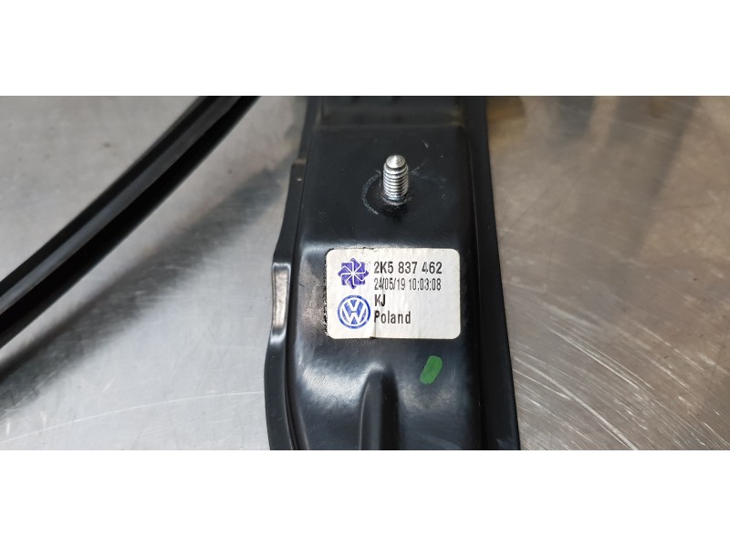 Recambio de elevalunas delantero derecho para volkswagen caddy furgón/kombi kombi referencia OEM IAM 2K5837462   Recambio de elevalunas delantero derecho para volkswagen caddy furgón/kombi kombi referencia OEM IAM 2K5837462