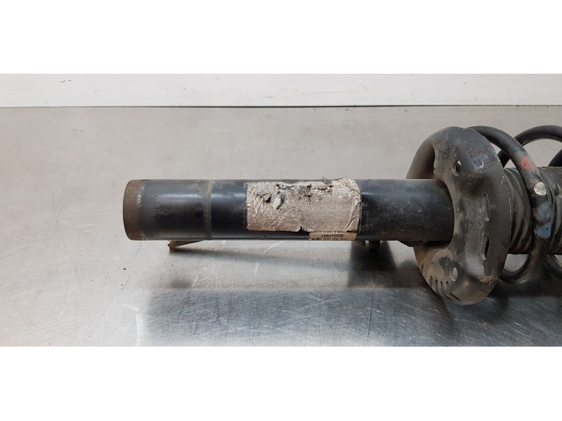 Recambio de amortiguador delantero izquierdo para seat leon (1p1) reference referencia OEM IAM 1T0413031HE  