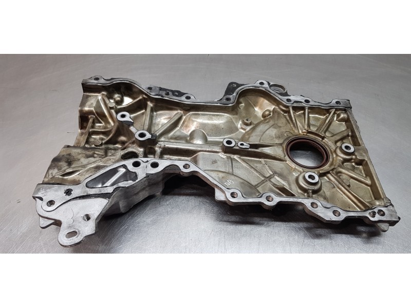 Recambio de tapa distribucion para mazda 3 lim. () luxury referencia OEM IAM SH0110500  
