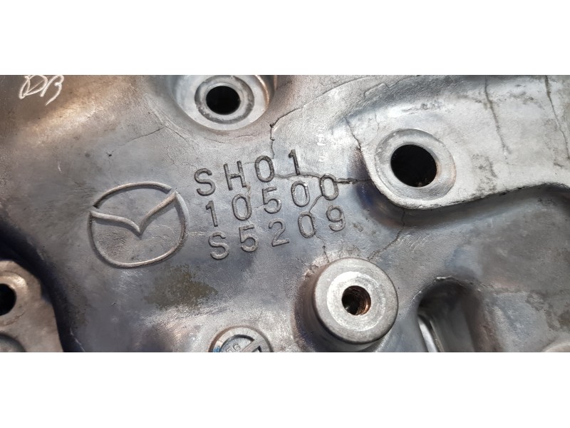 Recambio de tapa distribucion para mazda 3 lim. () luxury referencia OEM IAM SH0110500  