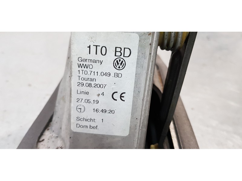 Recambio de palanca cambio para volkswagen caddy furgón/kombi kombi referencia OEM IAM 1T0711049BD   Recambio de palanca cambio para volkswagen caddy furgón/kombi kombi referencia OEM IAM 1T0711049BD