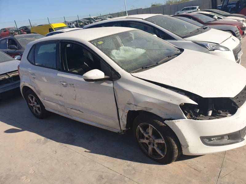 volkswagen polo (6r1) del año 2009