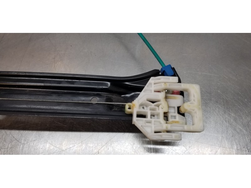 Recambio de elevalunas delantero izquierdo para bmw serie x1 (f48) sdrive18d referencia OEM IAM 51337434785 7349513 