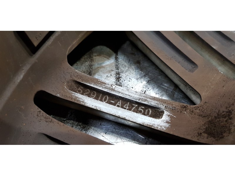 Recambio de llanta para kia carens ( ) business referencia OEM IAM 52910A4750  