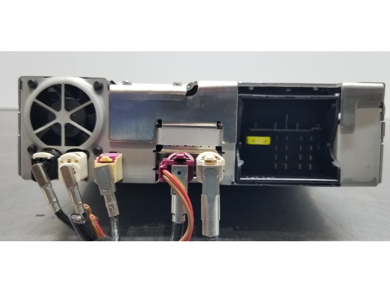 Recambio de sistema audio / radio cd para bmw serie 1 lim. (f20) 118d xdrive referencia OEM IAM 65129299265  