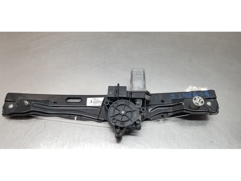Recambio de elevalunas trasero izquierdo para bmw serie x1 (f48) sdrive18d referencia OEM IAM 51357490199 7349511 