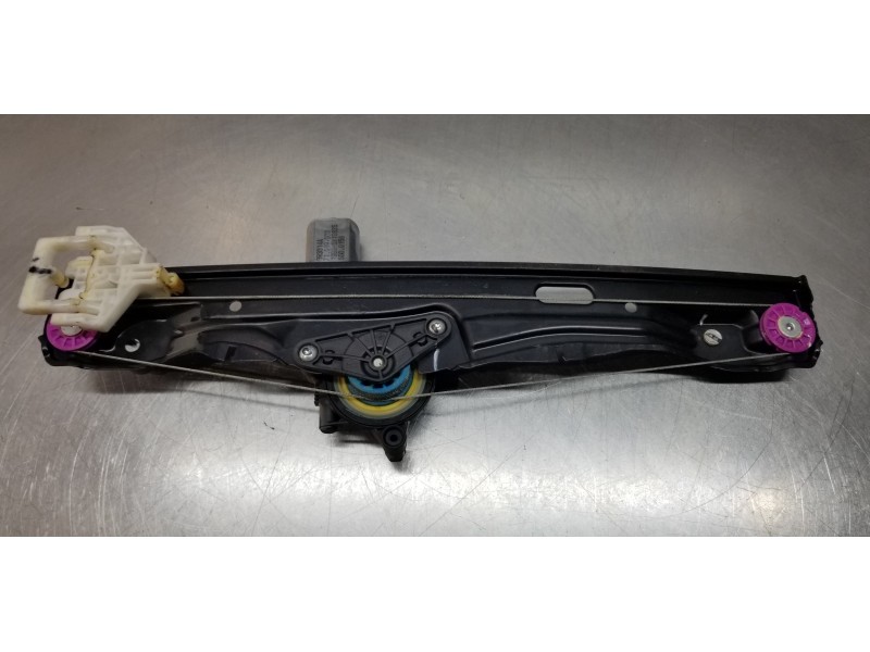 Recambio de elevalunas trasero izquierdo para bmw serie x1 (f48) sdrive18d referencia OEM IAM 51357490199 7349511 