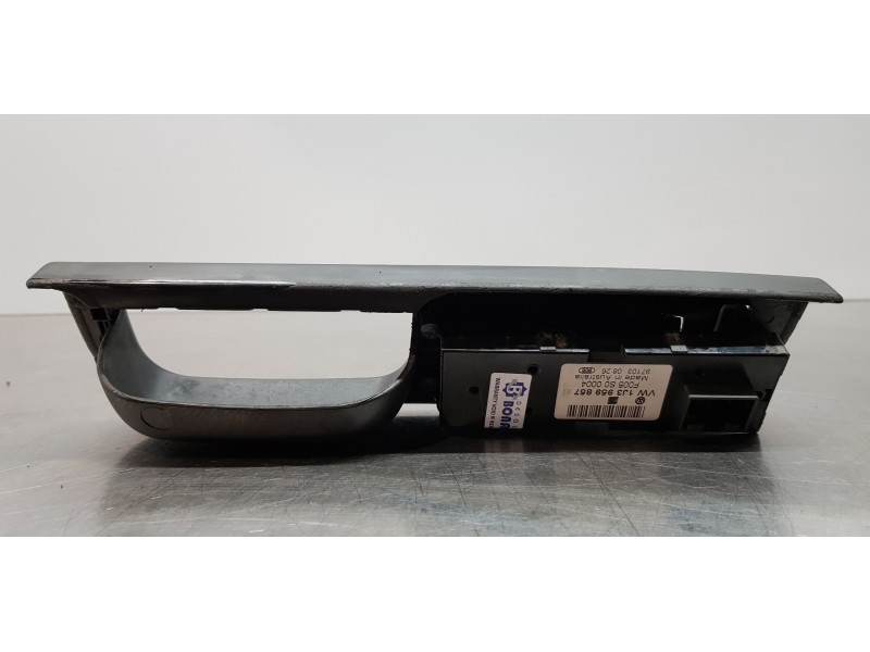 Recambio de mando elevalunas delantero izquierdo para volkswagen golf iv berlina (1j1) highline referencia OEM IAM 1J3959857  