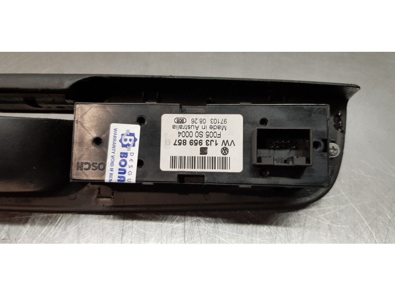 Recambio de mando elevalunas delantero izquierdo para volkswagen golf iv berlina (1j1) highline referencia OEM IAM 1J3959857  