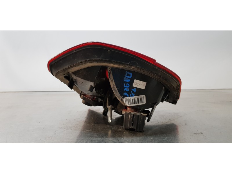 Recambio de piloto trasero derecho interior para citroen c5 station wagon exclusive referencia OEM IAM 9675067880   Recambio de piloto trasero derecho interior para citroen c5 station wagon exclusive referencia OEM IAM 9675067880