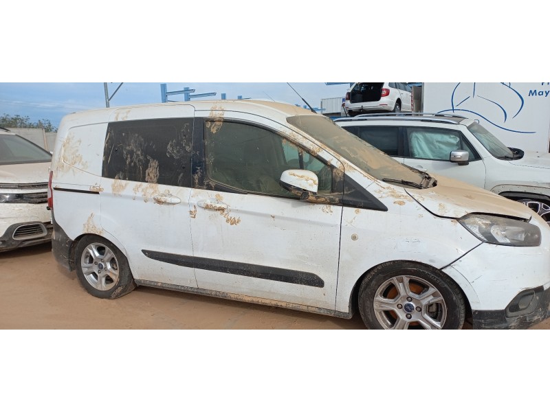 ford transit courier del año 2018