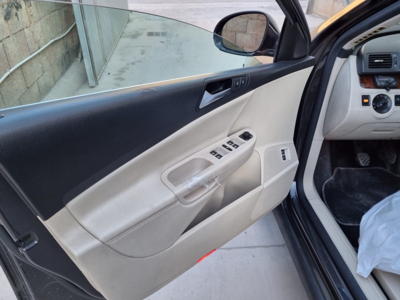 volkswagen passat berlina (3c2) del año 2009