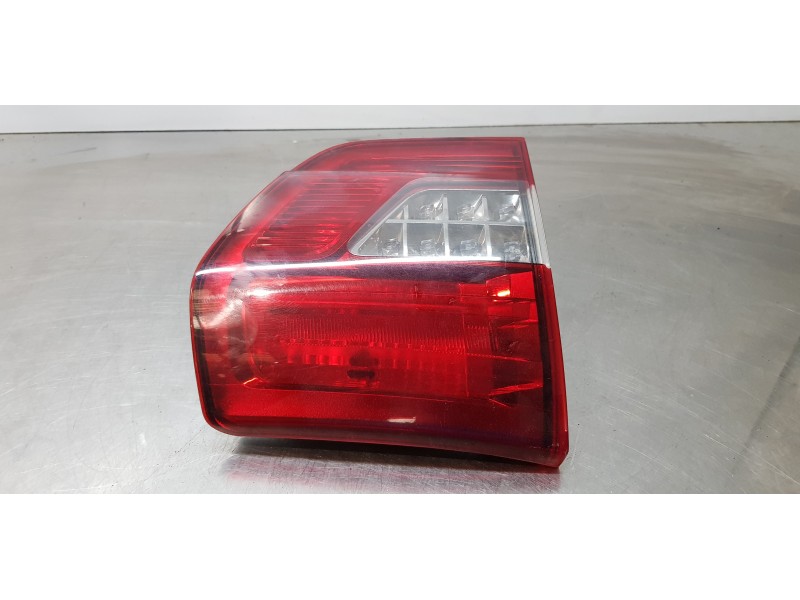 Recambio de piloto trasero izquierdo interior para citroen c5 station wagon exclusive referencia OEM IAM 9675067980   Recambio de piloto trasero izquierdo interior para citroen c5 station wagon exclusive referencia OEM IAM 9675067980