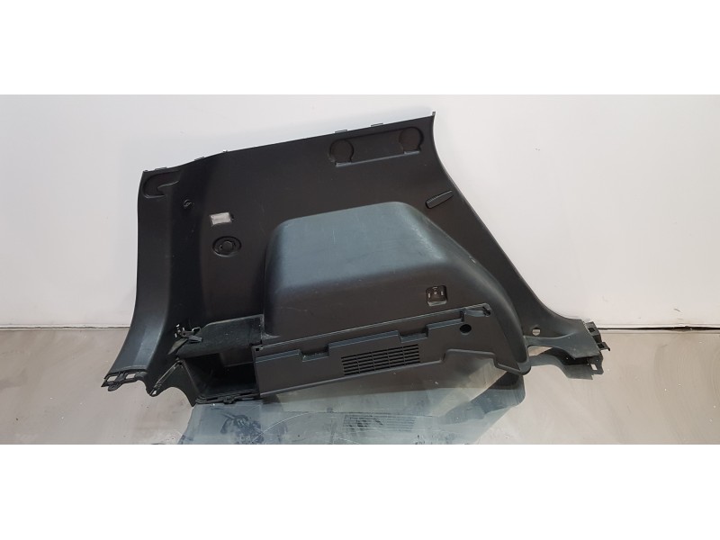 Recambio de guarnecido porton trasero para kia carens ( ) business referencia OEM IAM 85730A4000WK  