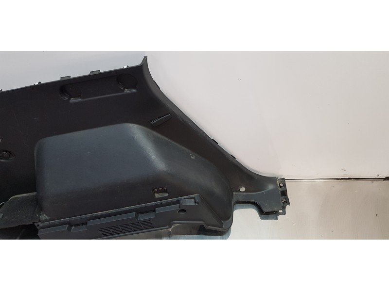 Recambio de guarnecido porton trasero para kia carens ( ) business referencia OEM IAM 85730A4000WK  