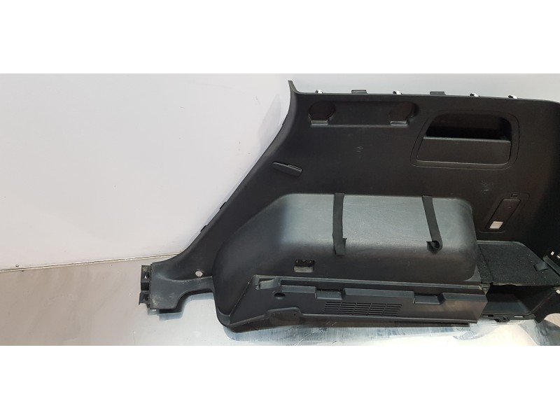 Recambio de guarnecido porton trasero para kia carens ( ) business referencia OEM IAM 85740A4020WK  
