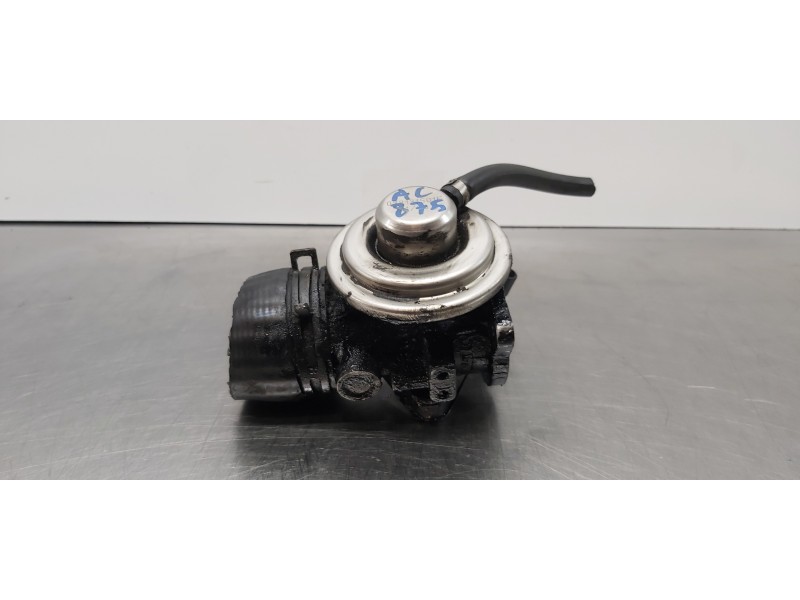 Recambio de valvula egr para seat toledo (1m2) select referencia OEM IAM 038131501BB 038131501E  Recambio de valvula egr para seat toledo (1m2) select referencia OEM IAM 038131501BB 038131501E