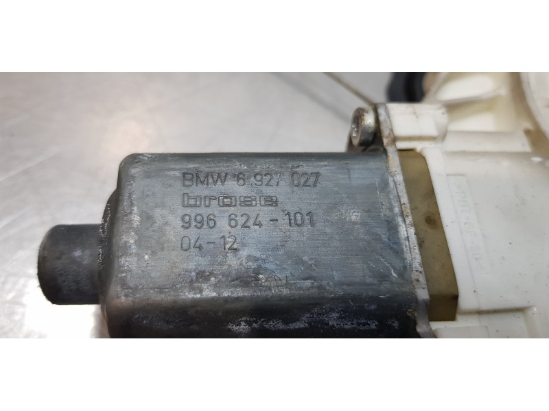 Recambio de elevalunas delantero izquierdo para bmw serie 1 berlina (e81/e87) 118i referencia OEM IAM 6927027   Recambio de elevalunas delantero izquierdo para bmw serie 1 berlina (e81/e87) 118i referencia OEM IAM 6927027