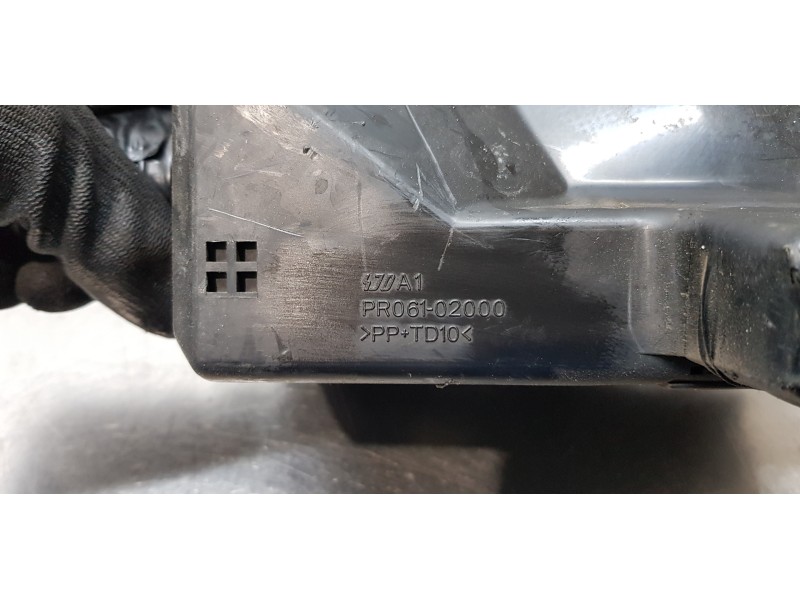 Recambio de caja reles / fusibles para mitsubishi outlander (cw0) 2.0 di-d invite referencia OEM IAM 8565A111  