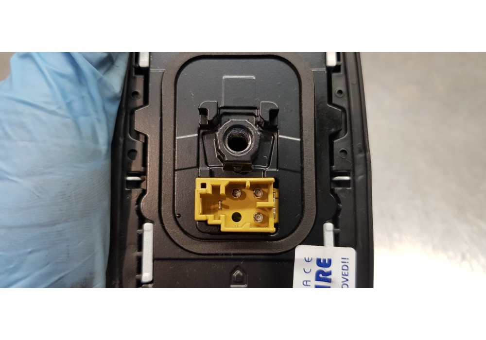 Recambio de antena para toyota corolla touring sports (e21) hybrid advance referencia OEM IAM 867600D010  