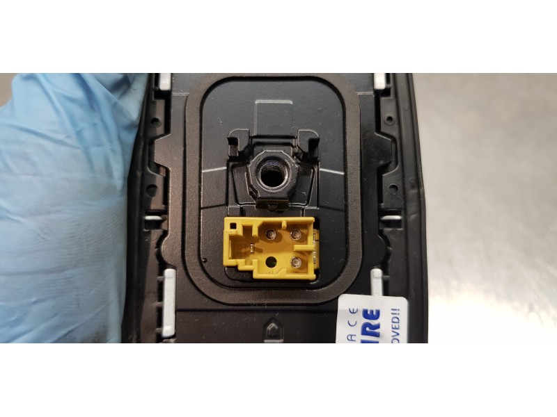 Recambio de antena para toyota corolla touring sports (e21) hybrid advance referencia OEM IAM 867600D010  