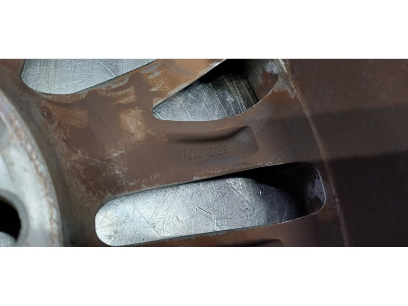 Recambio de llanta para toyota verso life referencia OEM IAM 426110F190   Recambio de llanta para toyota verso life referencia OEM IAM 426110F190