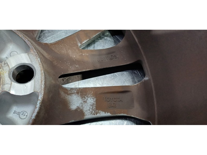 Recambio de llanta para toyota verso life referencia OEM IAM 426110F190   Recambio de llanta para toyota verso life referencia OEM IAM 426110F190