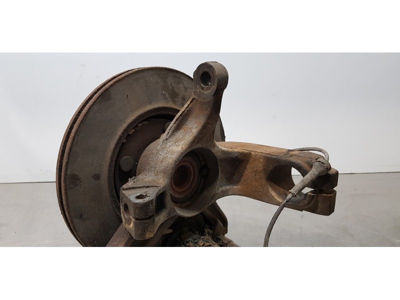 Recambio de mangueta delantera izquierda para ford focus berlina (cak) trend referencia OEM IAM 98AG3K186BJ   Recambio de mangueta delantera izquierda para ford focus berlina (cak) trend referencia OEM IAM 98AG3K186BJ