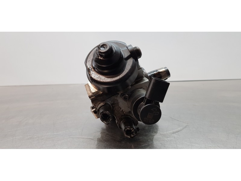 Recambio de bomba inyeccion para toyota avensis touring sports executive referencia OEM IAM 22100WA020 3465678 0445010756