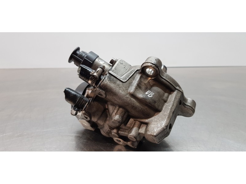 Recambio de bomba inyeccion para toyota avensis touring sports executive referencia OEM IAM 22100WA020 3465678 0445010756