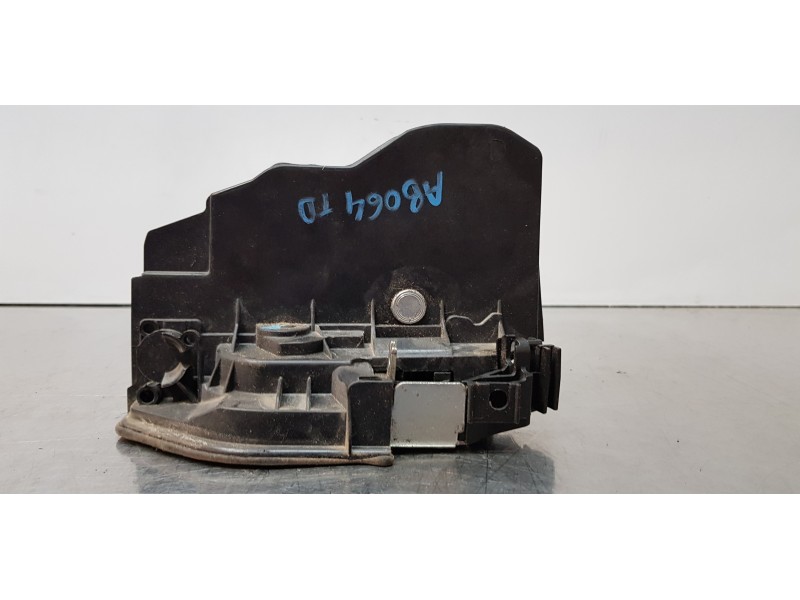 Recambio de cerradura puerta trasera derecha para bmw x1 (e84) sdrive 20d referencia OEM IAM 7202148   Recambio de cerradura puerta trasera derecha para bmw x1 (e84) sdrive 20d referencia OEM IAM 7202148