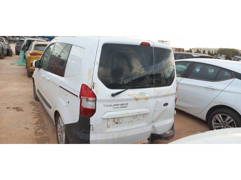 ford transit courier del año 2018