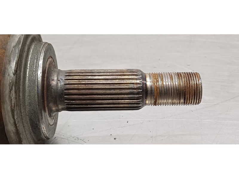 Recambio de transmision delantera derecha para toyota verso life referencia OEM IAM 434100F031  