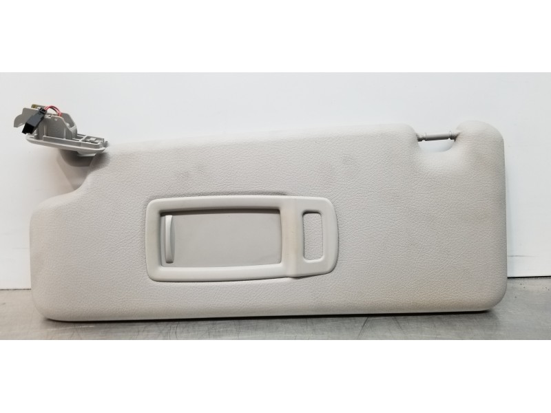 Recambio de parasol izquierdo para bmw serie x1 (f48) sdrive18d referencia OEM IAM 51447393405  