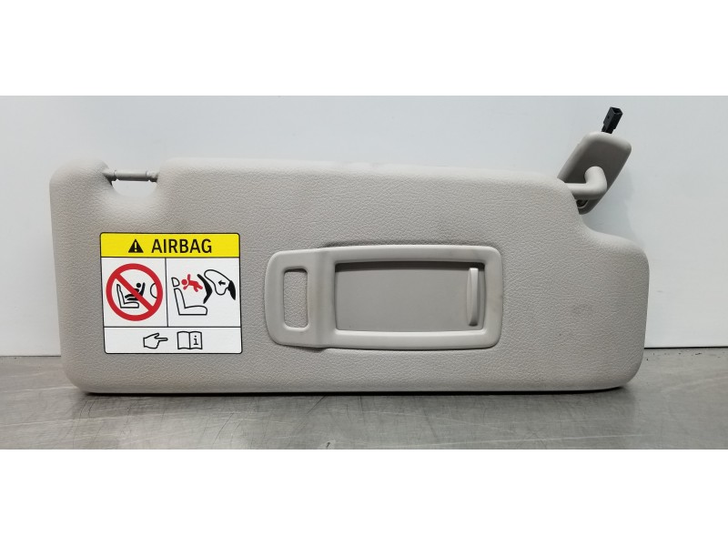 Recambio de parasol derecho para bmw serie x1 (f48) sdrive18d referencia OEM IAM 51447401374  