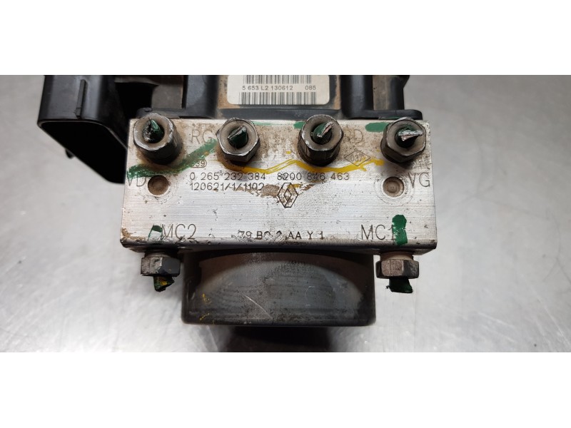 Recambio de abs para dacia duster laureate 4x2 referencia OEM IAM 8200846463  