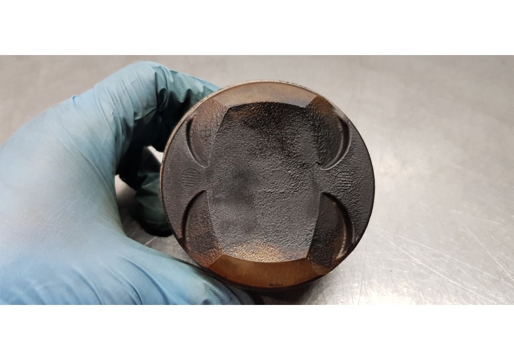 Recambio de piston para toyota corolla touring sports (e21) hybrid advance referencia OEM IAM 1310124050  