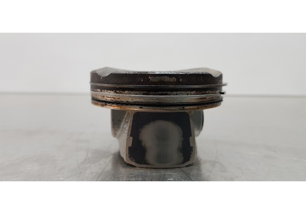Recambio de piston para toyota corolla touring sports (e21) hybrid advance referencia OEM IAM 1310124050  