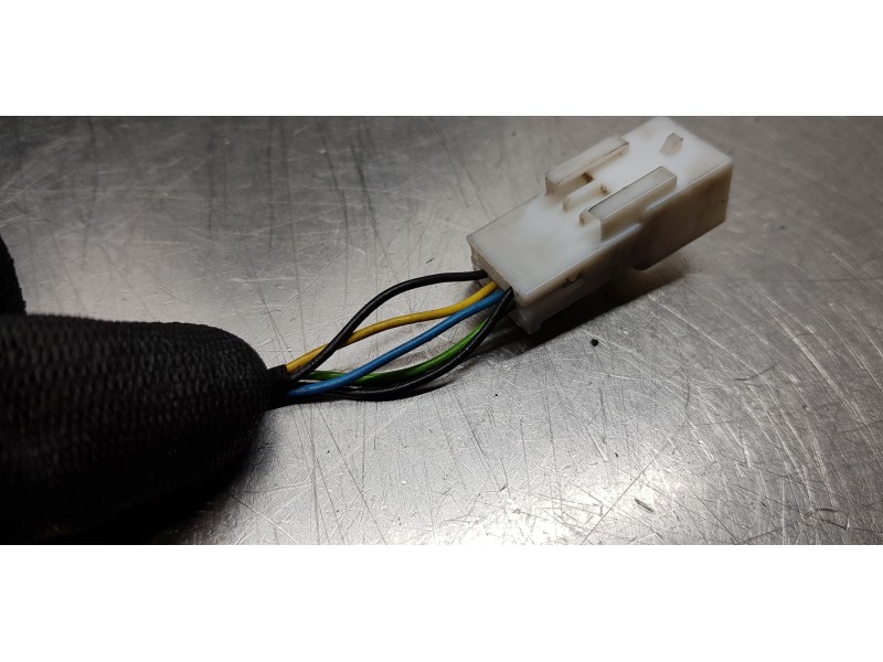 Recambio de retrovisor derecho para dacia duster laureate 4x2 referencia OEM IAM 963017247R   Recambio de retrovisor derecho para dacia duster laureate 4x2 referencia OEM IAM 963017247R