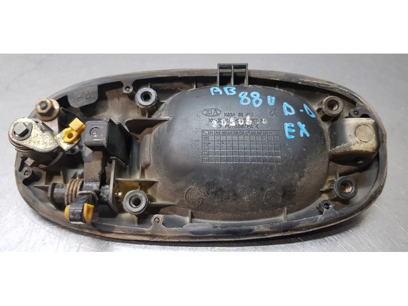 Recambio de maneta exterior delantera derecha para kia carnival ii 2.9 cdri executive referencia OEM IAM K53A58410   Recambio de maneta exterior delantera derecha para kia carnival ii 2.9 cdri executive referencia OEM IAM K53A58410