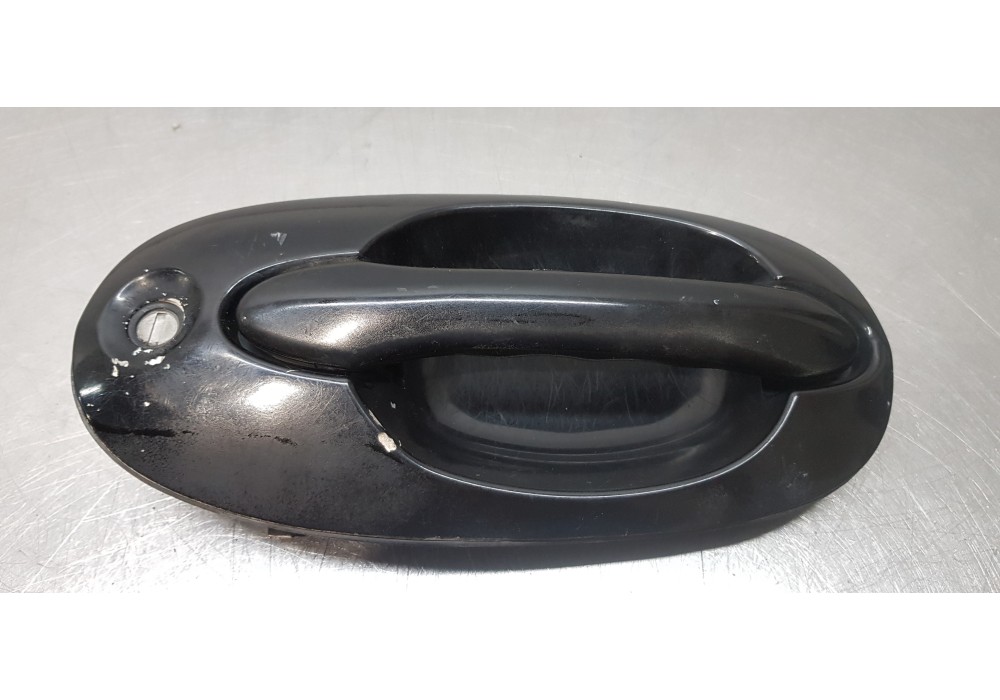 Recambio de maneta exterior delantera izquierda para kia carnival ii 2.9 cdri executive referencia OEM IAM K53A59410  