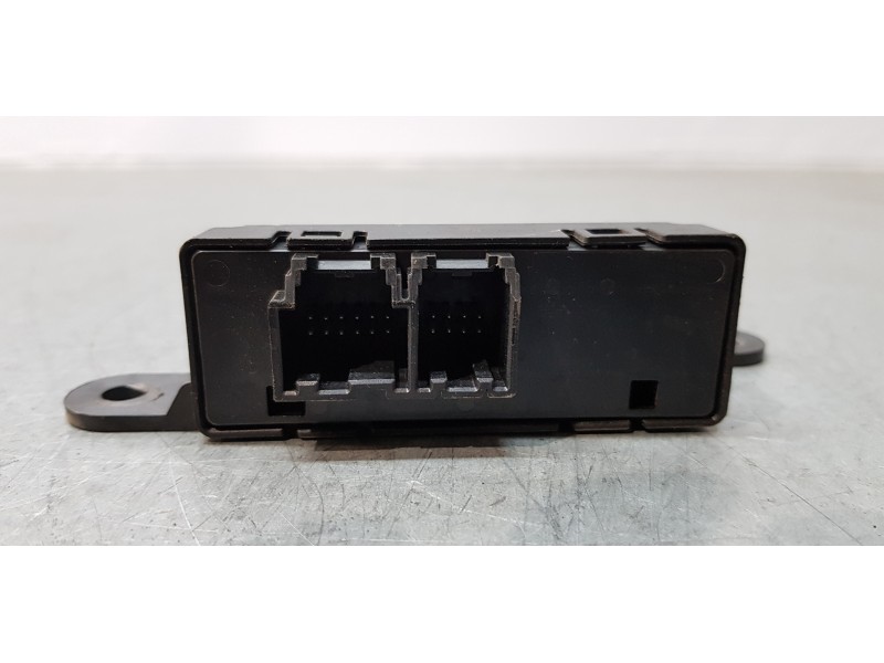 Recambio de modulo electronico para iveco daily caja cerrada furgón 3.5 t referencia OEM IAM 5801468362   Recambio de modulo electronico para iveco daily caja cerrada furgón 3.5 t referencia OEM IAM 5801468362