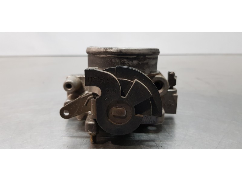 Recambio de caja mariposa para volkswagen vento (1h2) gl referencia OEM IAM 037133061AM   Recambio de caja mariposa para volkswagen vento (1h2) gl referencia OEM IAM 037133061AM